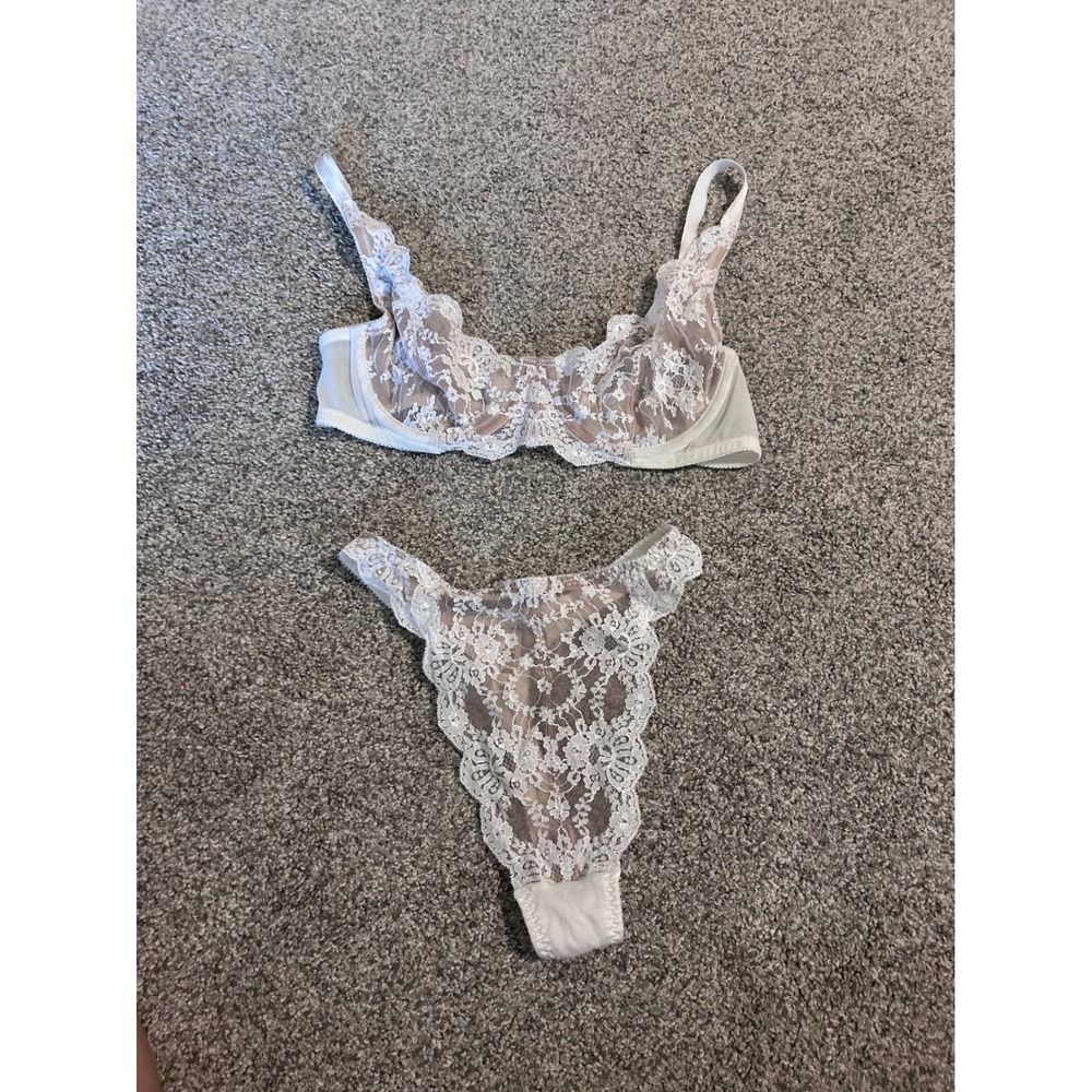Victoria's Secret White Floral Lace Bra 36B and Small Lingerie Set VTG Y2K bride
